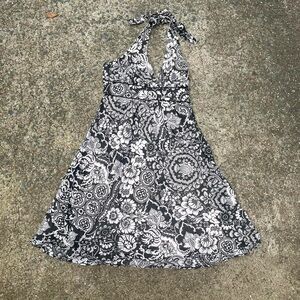 Forever 21 retro black halter floral patterned mini dress